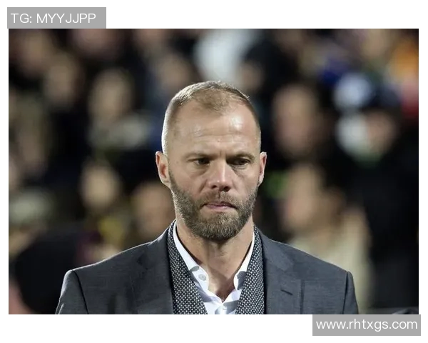 比利时足球硬汉球星介绍与传奇职业生涯回顾